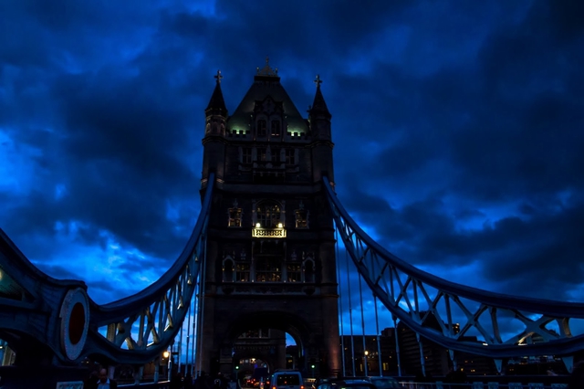 110 tower bridge