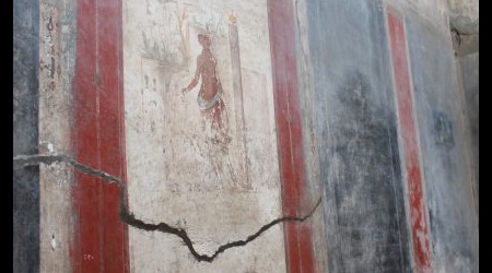25734040 - Pompeje Pochmurne przedpołudnie w Pompejach – Włochy