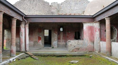 25734046 - Pompeje Pochmurne przedpołudnie w Pompejach – Włochy