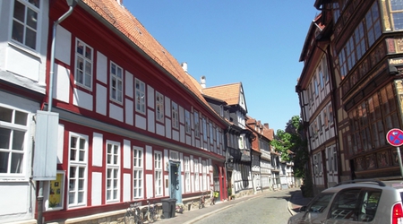 25737634 - Hildesheim Sztuka romańska w ofensywie – Niemcy