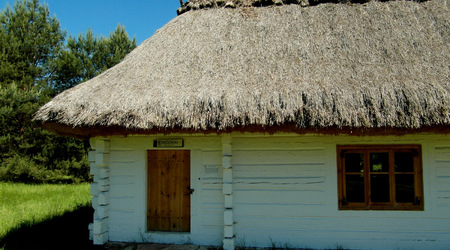 Muzeum Wsi Kieleckiej Tokarnia – Polska