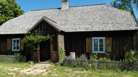 Muzeum Wsi Kieleckiej Tokarnia – Polska