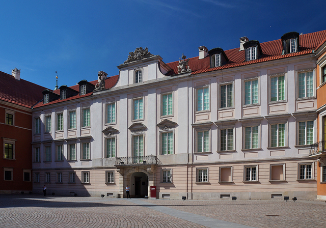 Warszawa.Zamek Królewski.Wejście do Muzeum.