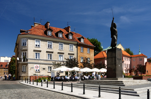 Warszawa. Pomnik Jana Kilińskiego.