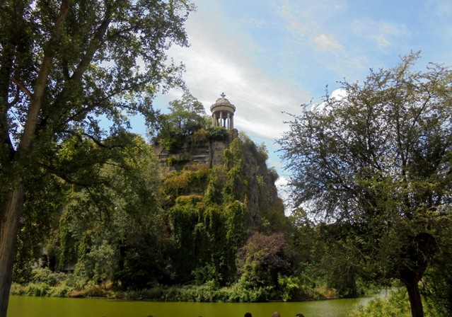 Paryż - Parc des Buttes Chaumont