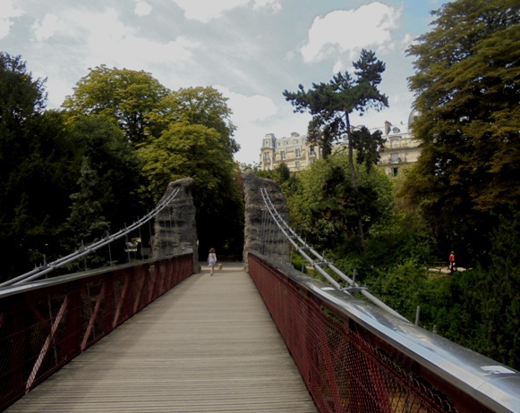 Paryż - Parc des Buttes Chaumont