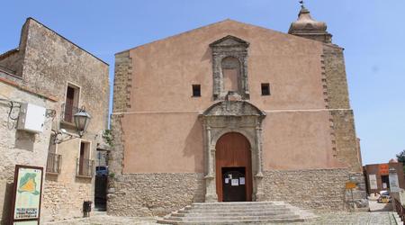 25750929 - Erice Erice Sycylia w kwietniu 2016 – Włochy