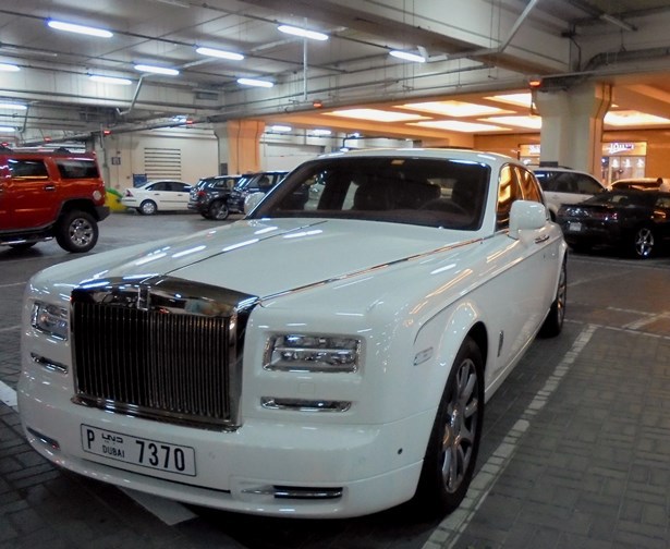 Dubaj - auta