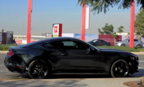 Dubaj - auta