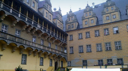 Zamek w Oleśnicy – Jelenia Góra, Polska