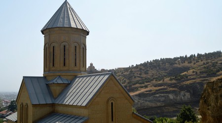 25786437 - Tbilisi Spacer po Tbilisi – Gruzja
