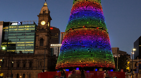 Choinka na Victoria Square w Adelaide – Australia
