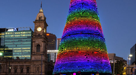 Choinka na Victoria Square w Adelaide – Australia