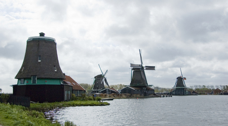 wiatraki – Zaandam, Holandia