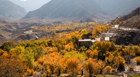 Oaza – Ţabas, Iran