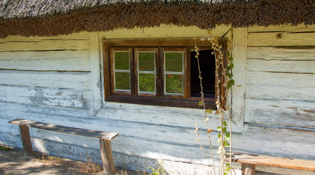 okienko – Lednogóra, Polska